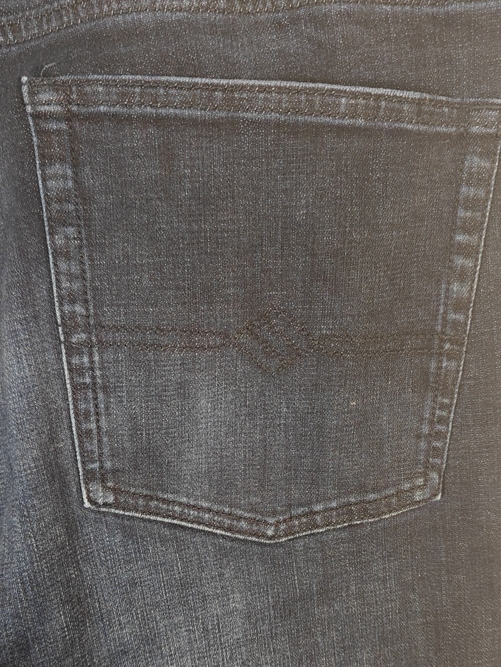 Joseph Abboud Men's Relaxed Fit Indigo Dark Wash Jeans 44x30 - Picture 3 of 6